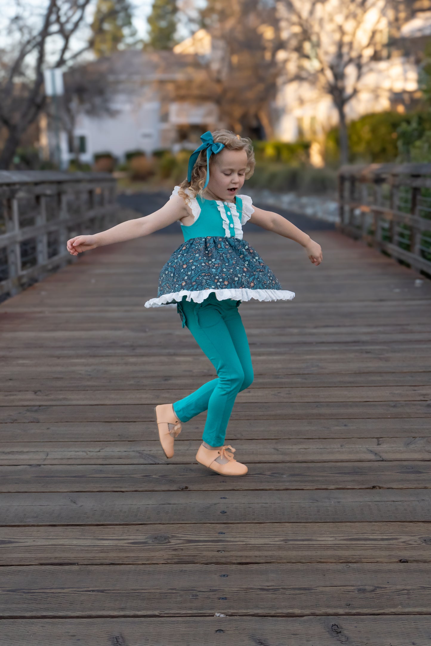 Blossoming Kenzie 3 Piece Playset RTS